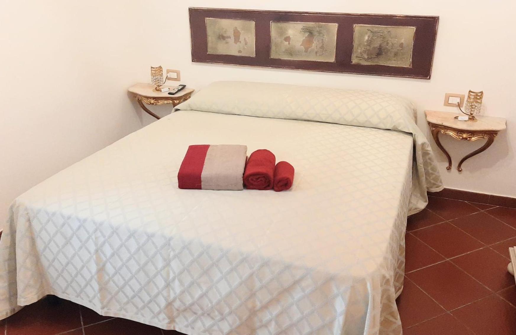 Casale Battaglini Bed and Breakfast Castelnuovo Cilento Εξωτερικό φωτογραφία